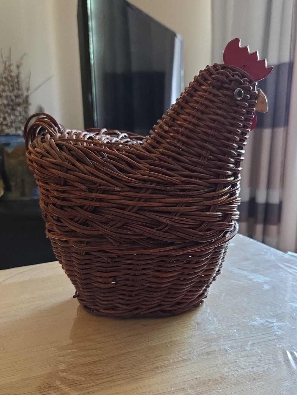 Source Unknown Brown Woven Chicken Basket with Red Comb
